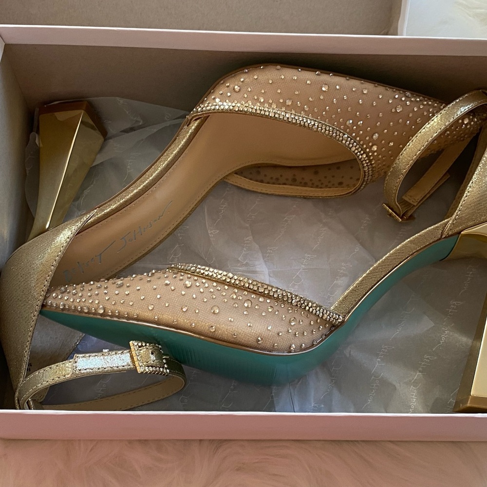 Blue by Betsey Johnson Gold Rhinestone Pointed Toe Pumps - Picture 12 of 12